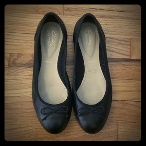 Clarks Ballet Flats NWOT 9W